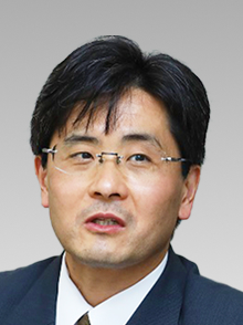 合田 哲雄氏